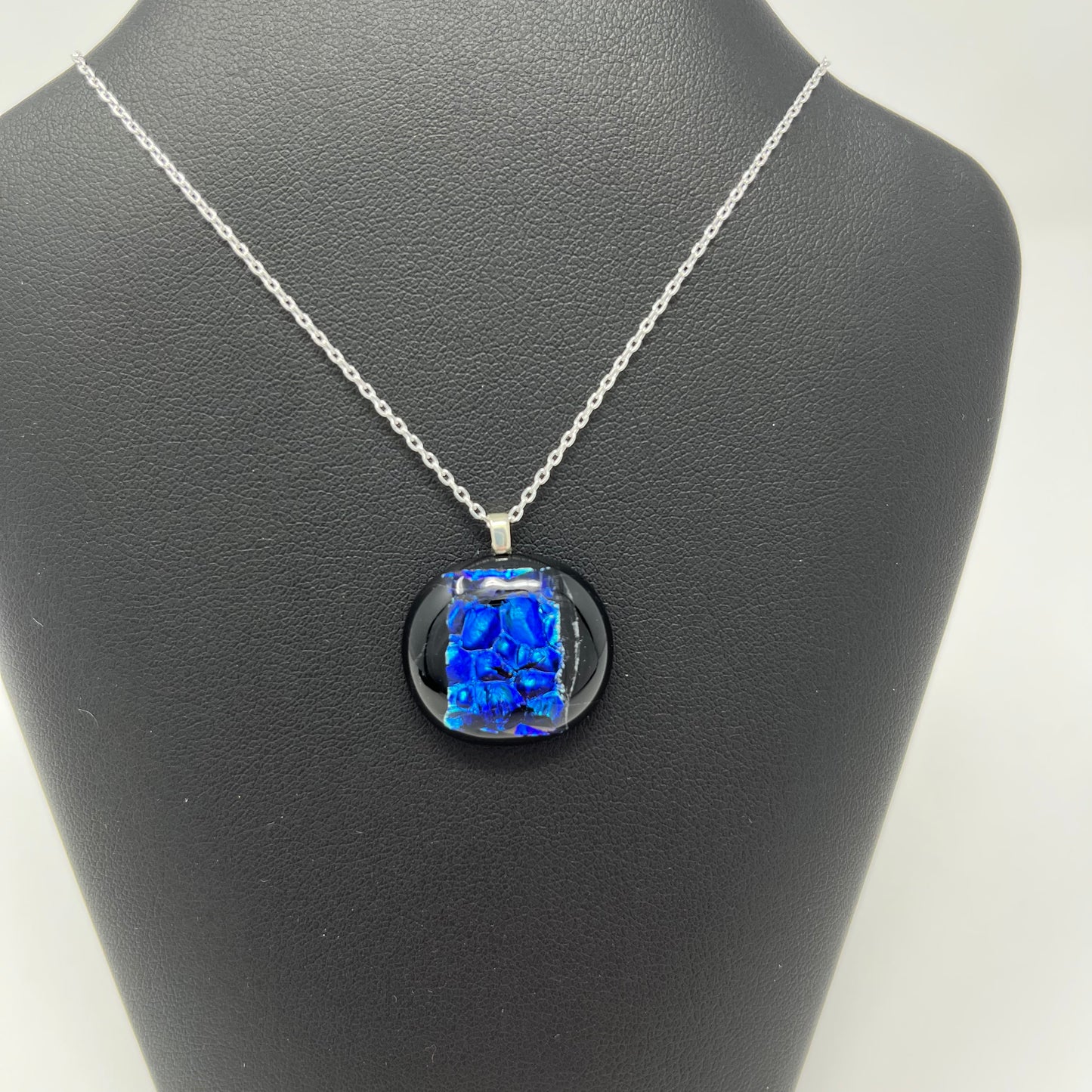 Pebble Blue Necklace
